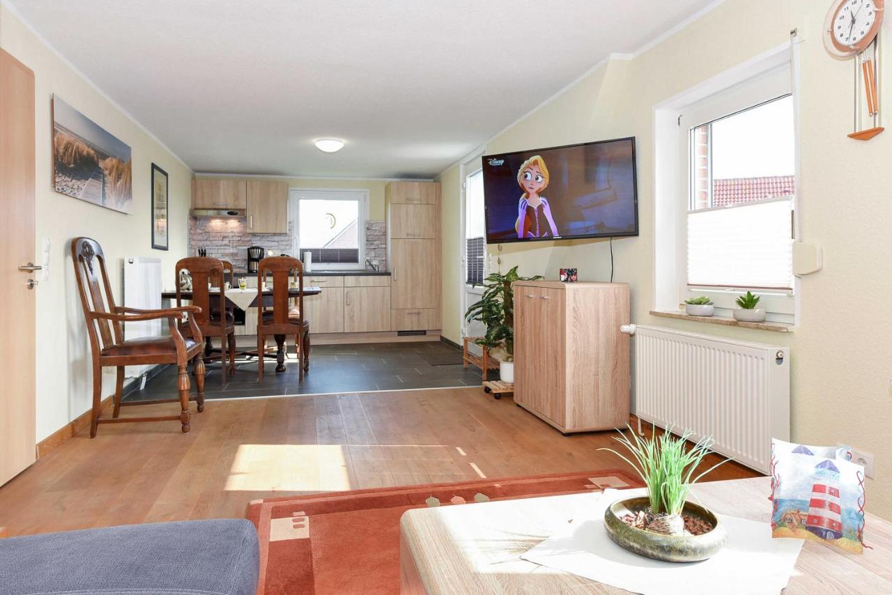 Ferienwohnung Teezeit Нойхарлингерзийл Екстериор снимка